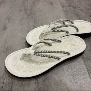 JBU White and Gray Sandals - Size 7